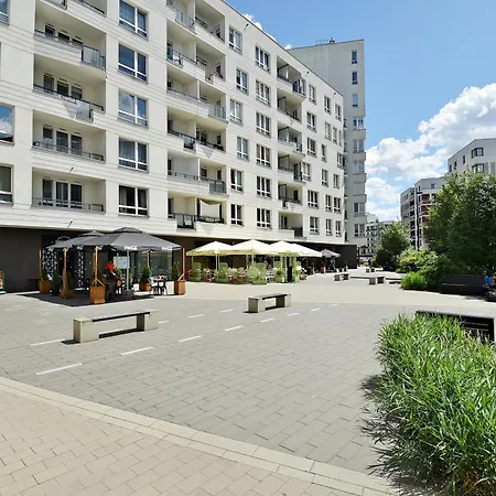 Airport67 Apartment Warsaw Exterior photo